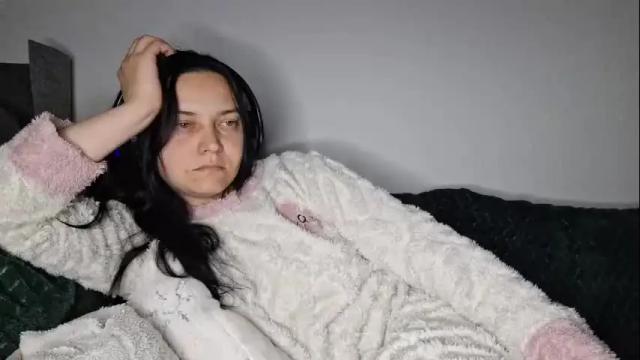 Thumbnail 3, cyndee_winter's Stream at Chaturbate, 1 month ago
