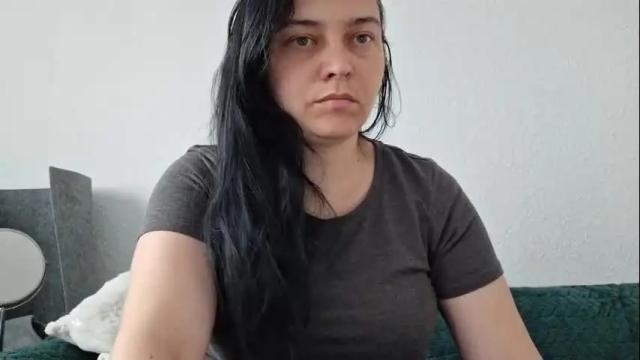 Image 12 of cyndee_winter Stream on Chaturbate on 1 month ago