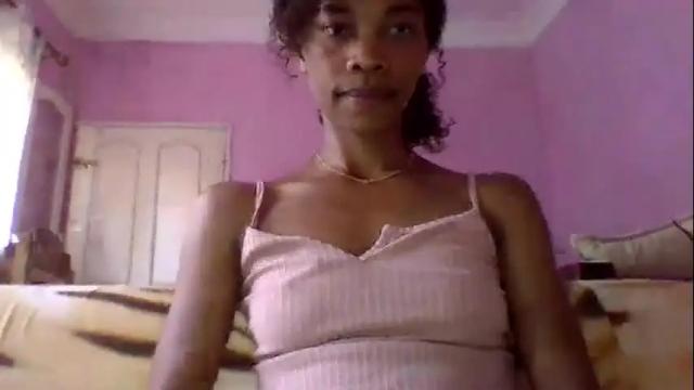 Image 6 of cynthia009946756 Stream on Chaturbate on 1 month ago