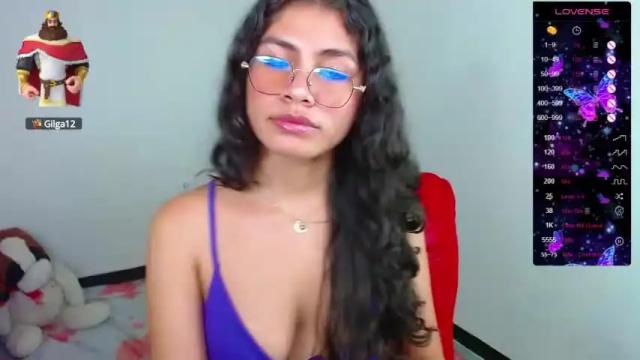 Image 4 of cynthia_rosse Stream on Chaturbate on 12 months ago