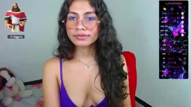 Image 6 of cynthia_rosse Stream on Chaturbate on 12 months ago