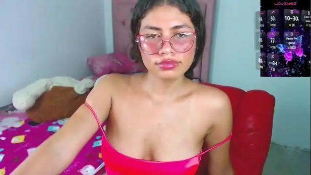 Image 12 of cynthia_rosse Stream on Chaturbate on 24 days ago