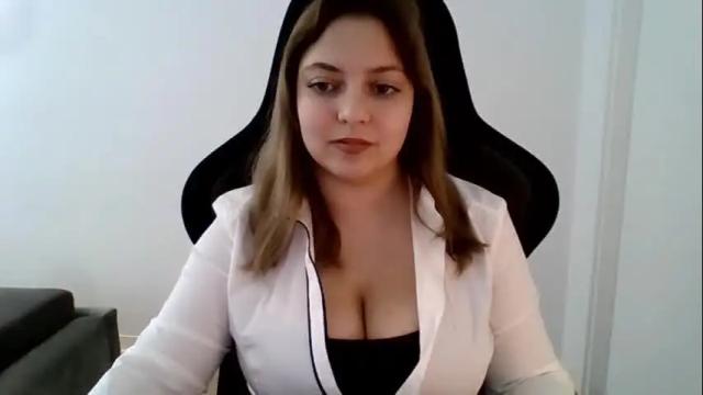Image 7 of cynthiabeauty Stream on Chaturbate on 1 month ago