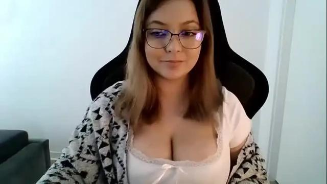 Thumbnail 1, cynthiabeauty's Stream at Chaturbate, 1 month ago