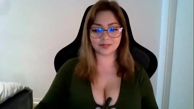 Image 12 of cynthiabeauty Stream on Chaturbate on 1 month ago