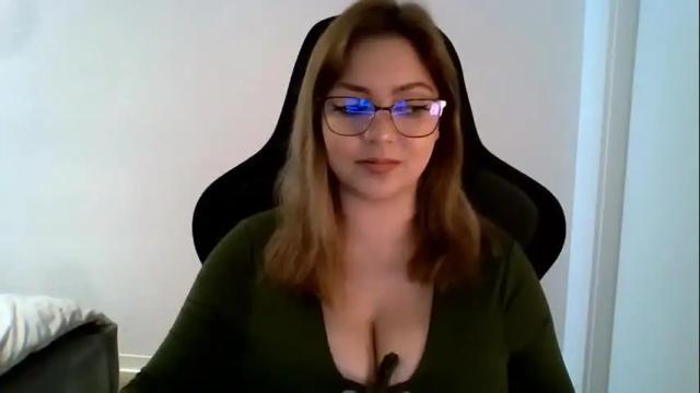 Image 6 of cynthiabeauty Stream on Chaturbate on 1 month ago
