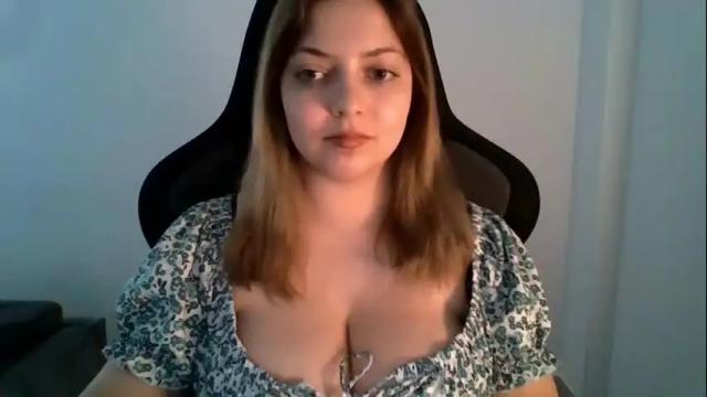 Image 12 of cynthiabeauty Stream on Chaturbate on 1 month ago