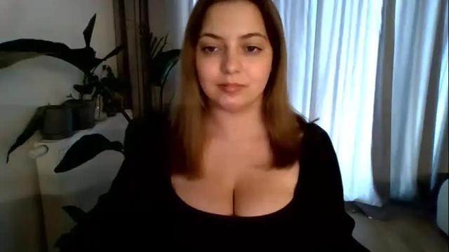 Image 12 of cynthiabeauty Stream on Chaturbate on 1 month ago