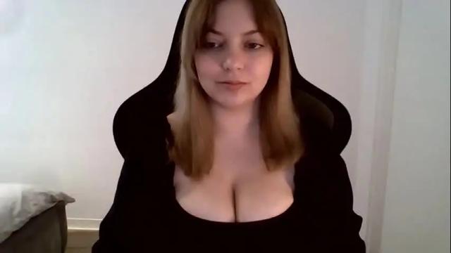 Image 6 of cynthiabeauty Stream on Chaturbate on 1 month ago