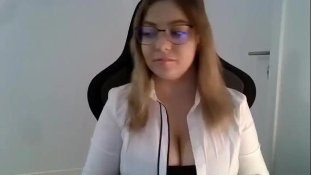 Image 10 of cynthiabeauty Stream on Chaturbate on 24 days ago