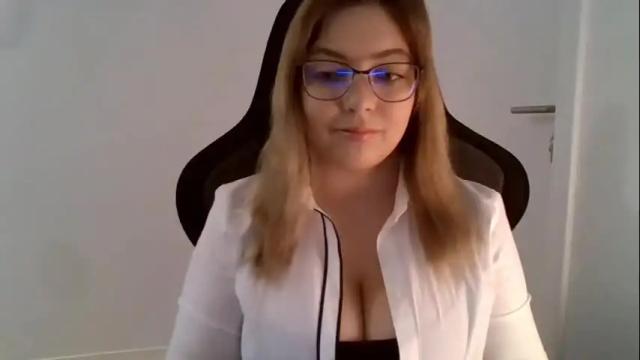 Image 6 of cynthiabeauty Stream on Chaturbate on 24 days ago