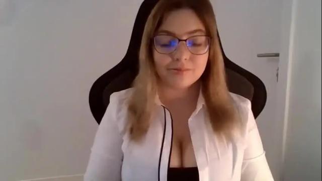 Image 7 of cynthiabeauty Stream on Chaturbate on 24 days ago