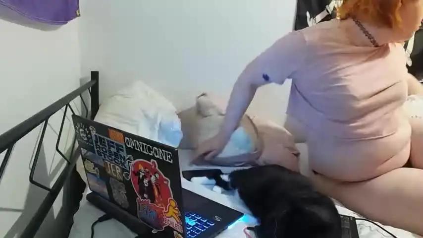 cynthiared Chaturbate