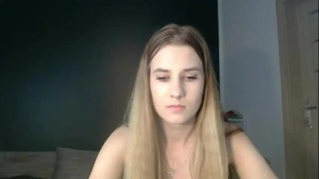 Image 3 of cyntianatural Stream on Chaturbate on 1 month ago