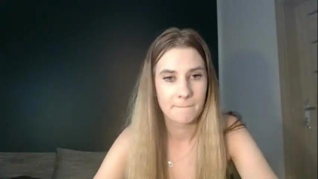 Image 4 of cyntianatural Stream on Chaturbate on 1 month ago