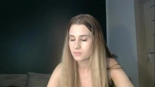 Image 6 of cyntianatural Stream on Chaturbate on 1 month ago