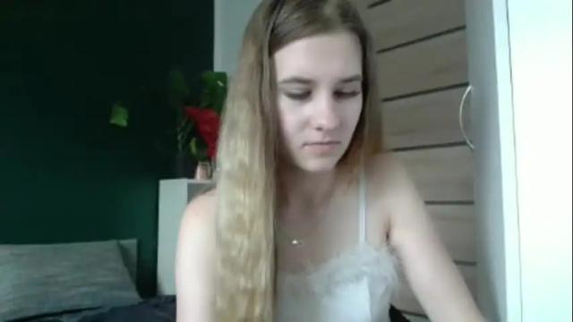 Image 3 of cyntianatural Stream on Chaturbate on 15 days ago