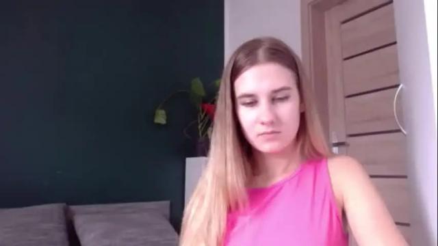 Image 6 of cyntianatural Stream on Chaturbate on 11 days ago