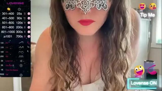 Image 8 of cyrahh Stream on Chaturbate on 23 months ago