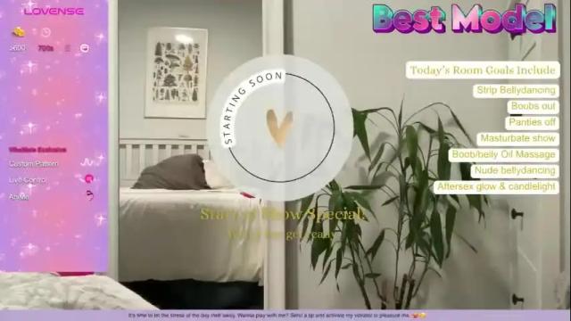 Image 2 of cyrahh Stream on Chaturbate on 20 months ago