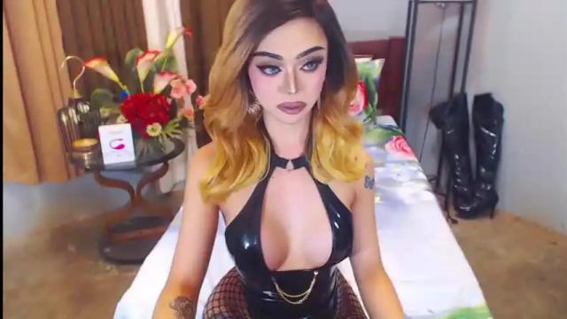Image 3 of czamcolbert Stream on Chaturbate on 14 months ago