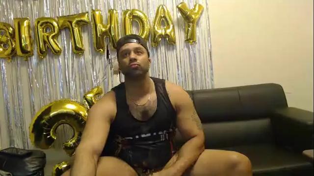 Image 6 of d1ddy Stream on Chaturbate on 14 months ago