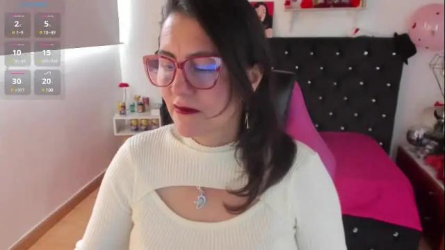 Image 4 of d_martii Stream on Chaturbate on 1 month ago