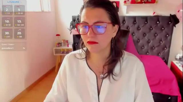 Image 4 of d_martii Stream on Chaturbate on 1 month ago