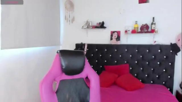 Image 3 of d_martii Stream on Chaturbate on 1 month ago