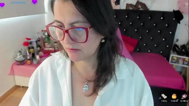 Image 11 of d_martii Stream on Chaturbate on 1 month ago