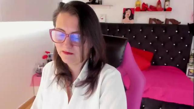 Image 2 of d_martii Stream on Chaturbate on 23 days ago
