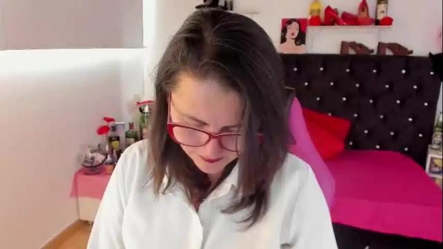 Image 3 of d_martii Stream on Chaturbate on 23 days ago