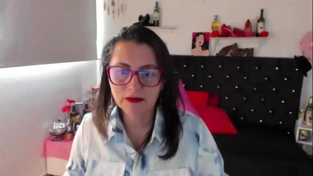 Image 3 of d_martii Stream on Chaturbate on 17 days ago