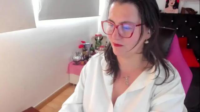 Image 10 of d_martii Stream on Chaturbate on 16 days ago