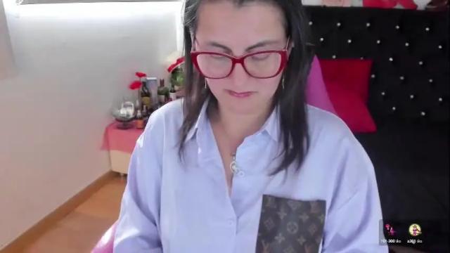 Image 10 of d_martii Stream on Chaturbate on 12 days ago