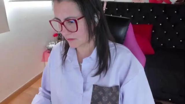 Image 8 of d_martii Stream on Chaturbate on 12 days ago