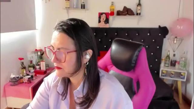 Image 4 of d_martii Stream on Chaturbate on 3 days ago