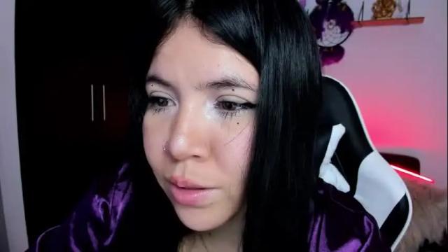 Image 6 of daahanna_ Stream on Chaturbate on 28 days ago