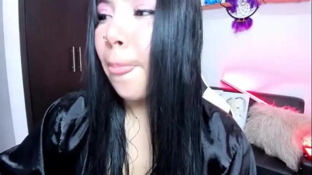 Image 10 of daahanna_ Stream on Chaturbate on 9 days ago