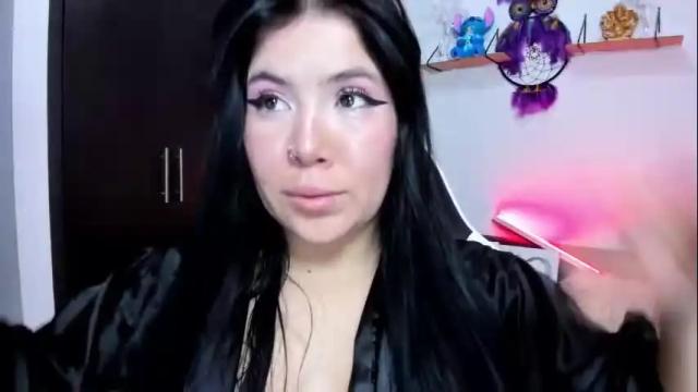 Image 8 of daahanna_ Stream on Chaturbate on 9 days ago