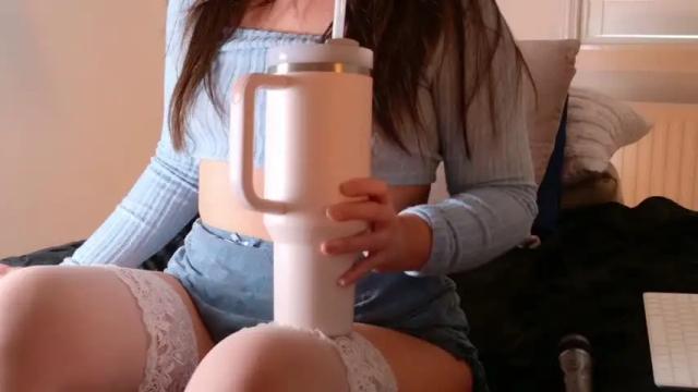 Image 10 of daddiesgirl69_ Stream on Chaturbate on 17 days ago
