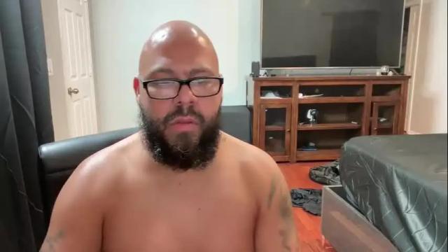 Image 10 of daddysub666 Stream on Chaturbate on 17 months ago