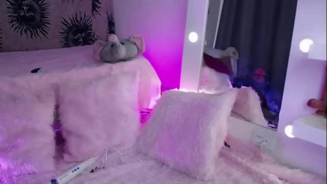 Image 8 of daenerys_cat Stream on Chaturbate on 1 month ago