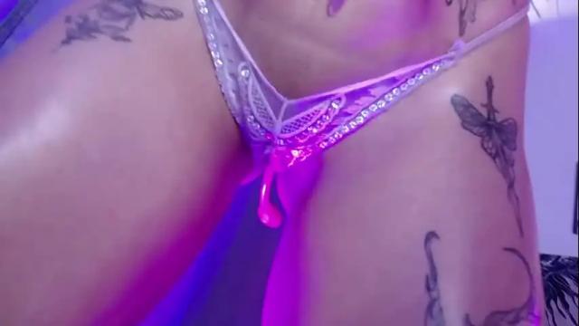 Image 2 of daenerys_cat Stream on Chaturbate on 4 days ago
