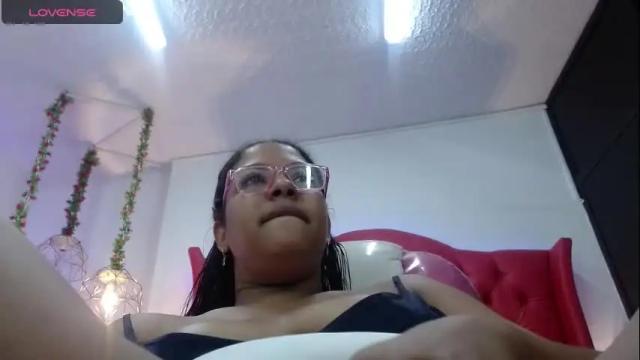 Image 12 of dafne_10 Stream on Chaturbate on 19 days ago
