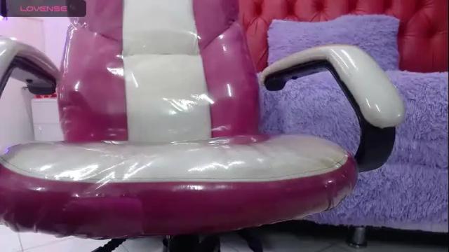 Image 12 of dafne_10 Stream on Chaturbate on 5 days ago