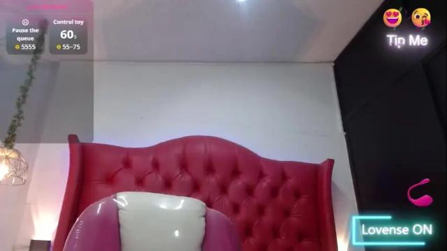 Image 3 of dafne_10 Stream on Chaturbate on 1 day ago