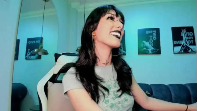 Image 4 of dafne_goth Stream on Chaturbate on 21 days ago