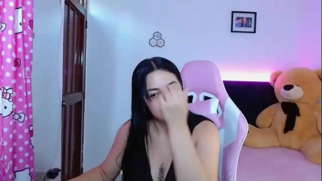Image 3 of dafne_hot77 Stream on Chaturbate on 12 days ago