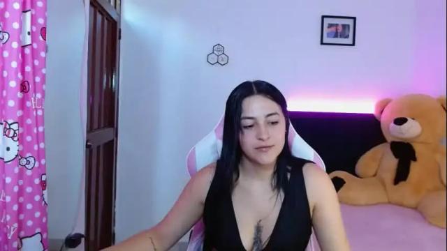 Image 4 of dafne_hot77 Stream on Chaturbate on 12 days ago